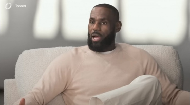 詹姆斯：我小时候就梦见自己打NBA 但高中时才意识到能以打球为生